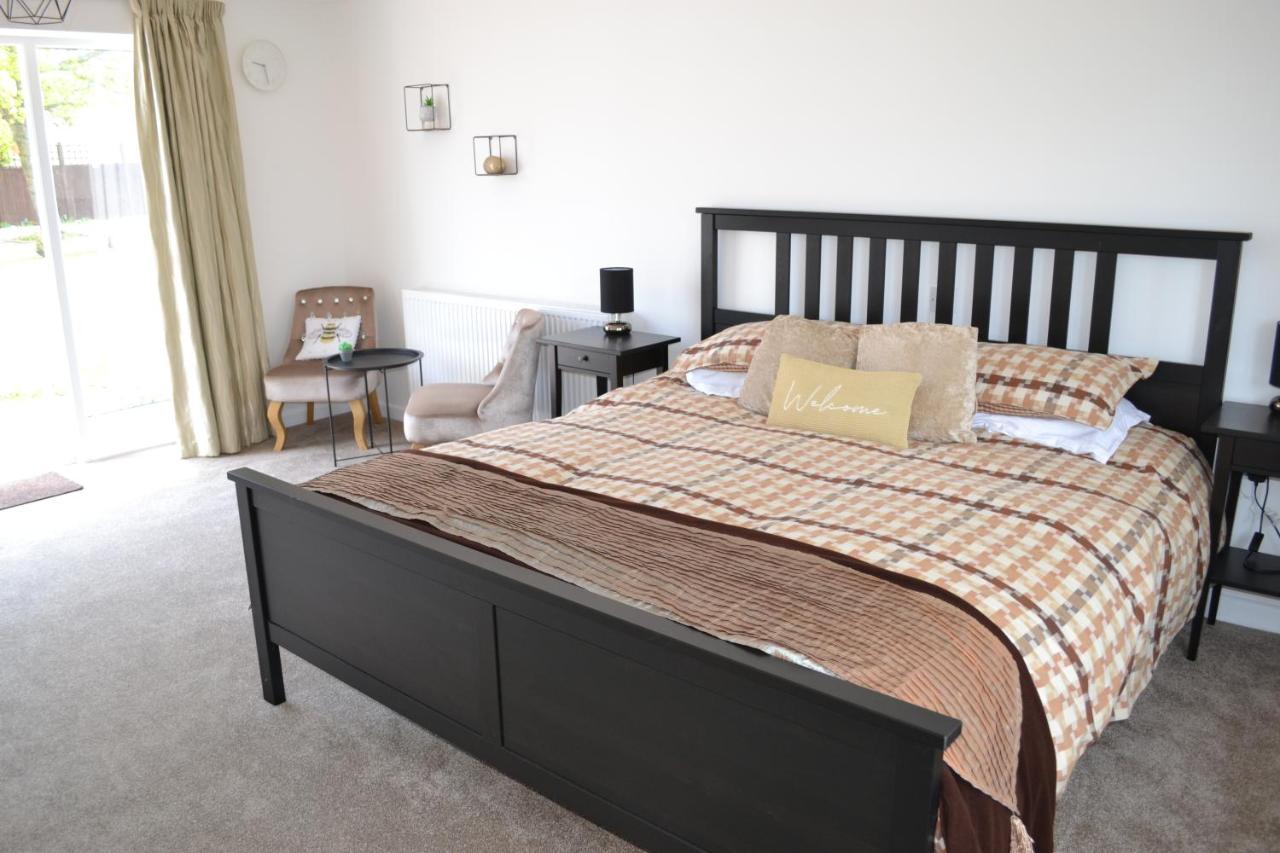 Number 6 - Lytton Tree Lodge, Reydon, Southwold エクステリア 写真