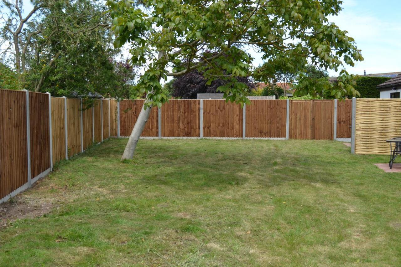 Number 6 - Lytton Tree Lodge, Reydon, Southwold エクステリア 写真